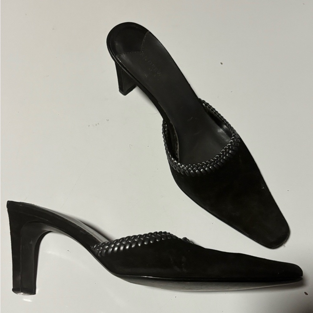 Andrew Geller suede heeled pumps shoes